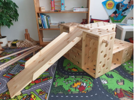 dřevěná skluzavka 116 cm